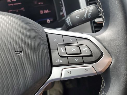 Used 2022 Volkswagen Atlas Cross Sport SE image 20