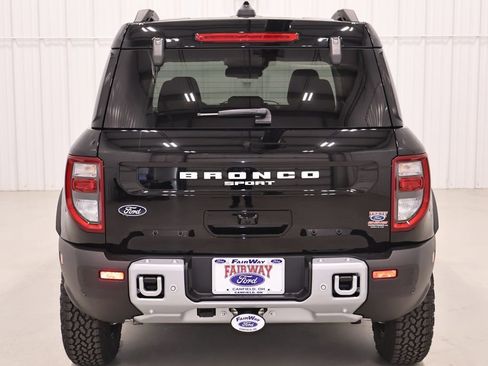 New 2026 Ford Bronco Sport Badlands AWD/4WD image 8