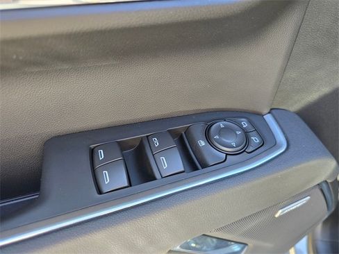 Used 2025 GMC Sierra 1500 Elevation w/ Elevation Premium Package image 24