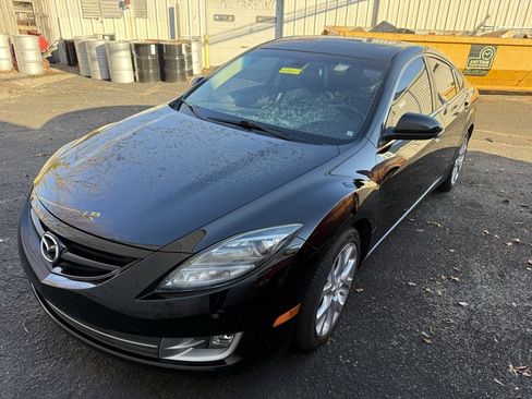 Used 2009 MAZDA MAZDA6 s Grand Touring w/ Moonroof & Bose Pkg image 2