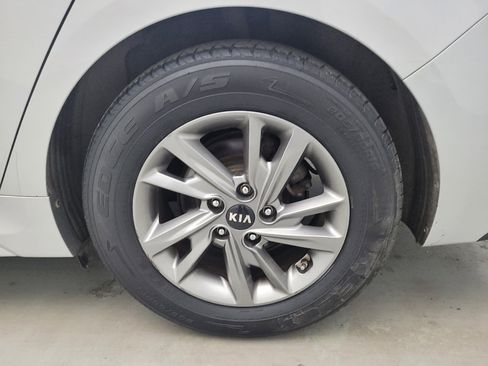 Used 2019 Kia Optima LX FWD image 29