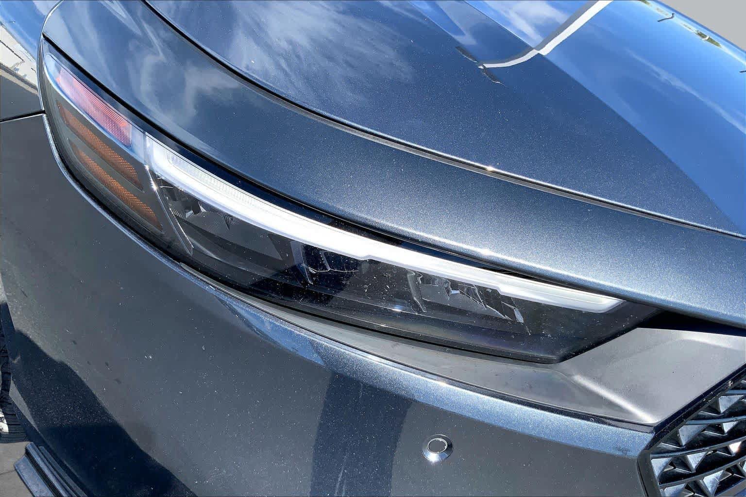 Used 2023 Honda Accord Touring image 27