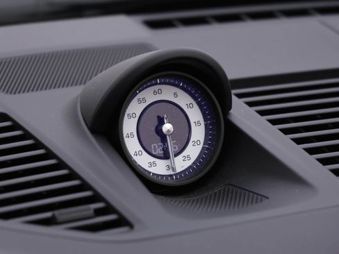 Used 2024 Porsche 911 Carrera S image 21