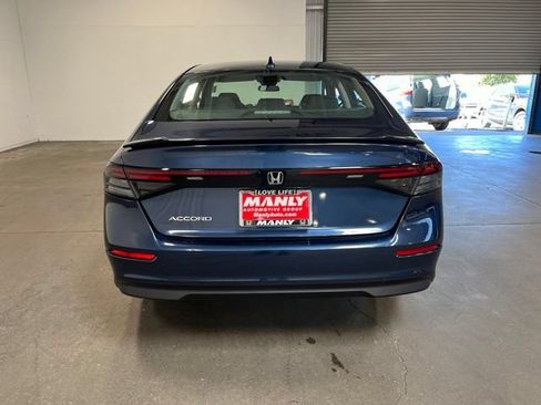 Used 2024 Honda Accord EX image 4