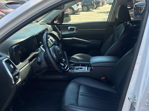 Used 2022 Kia Sorento SX AWD/4WD image 6