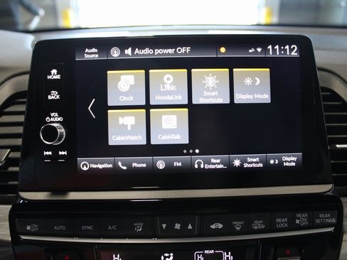 Used 2025 Honda Odyssey Elite image 35