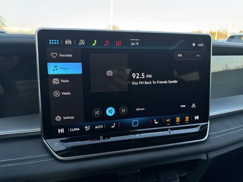 New 2026 Volkswagen Tiguan SE image 13