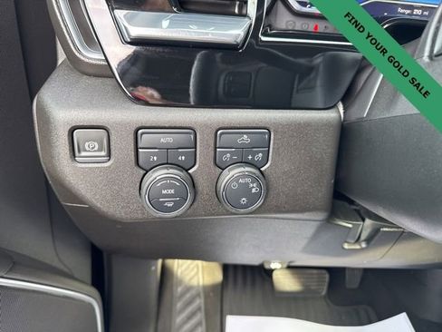 Used 2025 Chevrolet Silverado 1500 LT image 21
