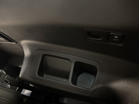 Used 2019 GMC Acadia SLT w/ LPO, Floor Liner Package AWD/4WD image 34