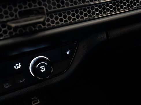 Used 2023 Honda HR-V Sport image 29