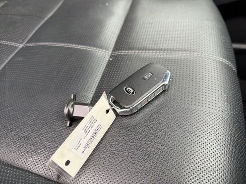 Certified 2021 Kia Telluride SX w/ Nightfall Edition Package image 35