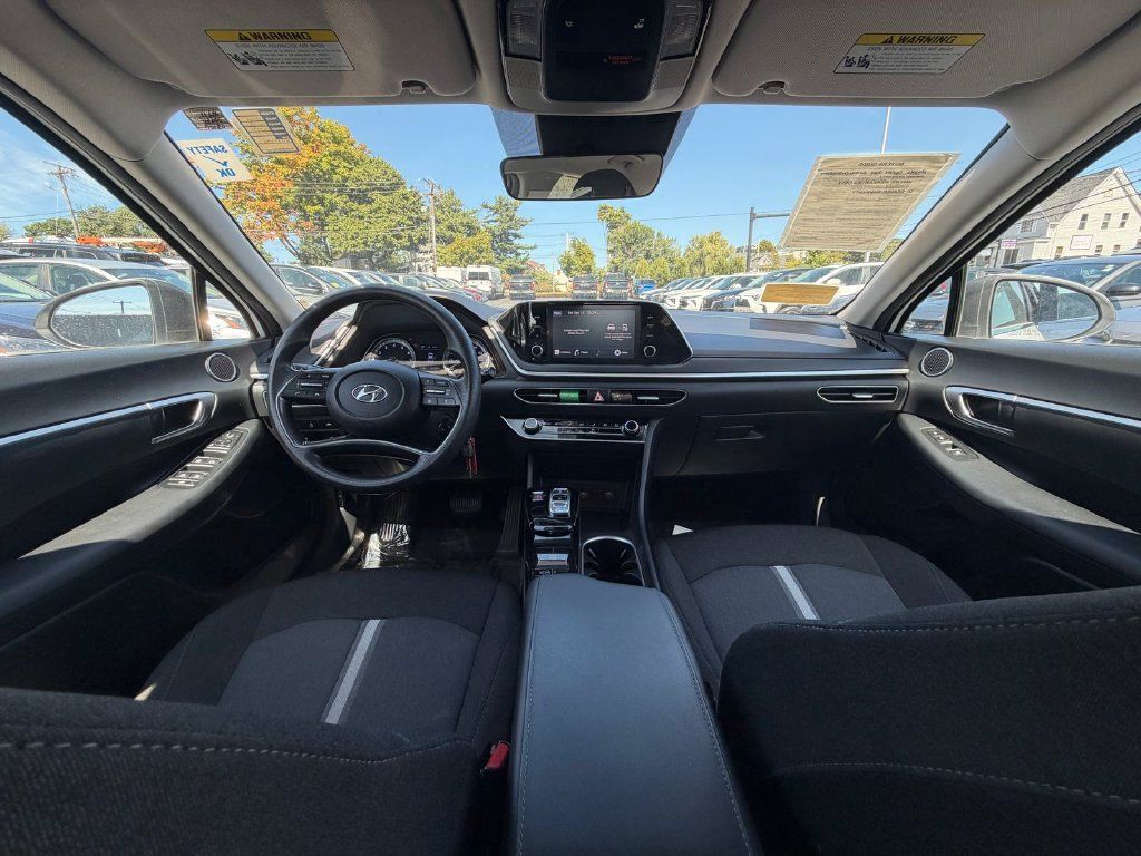 Used 2022 Hyundai Sonata SE FWD image 17