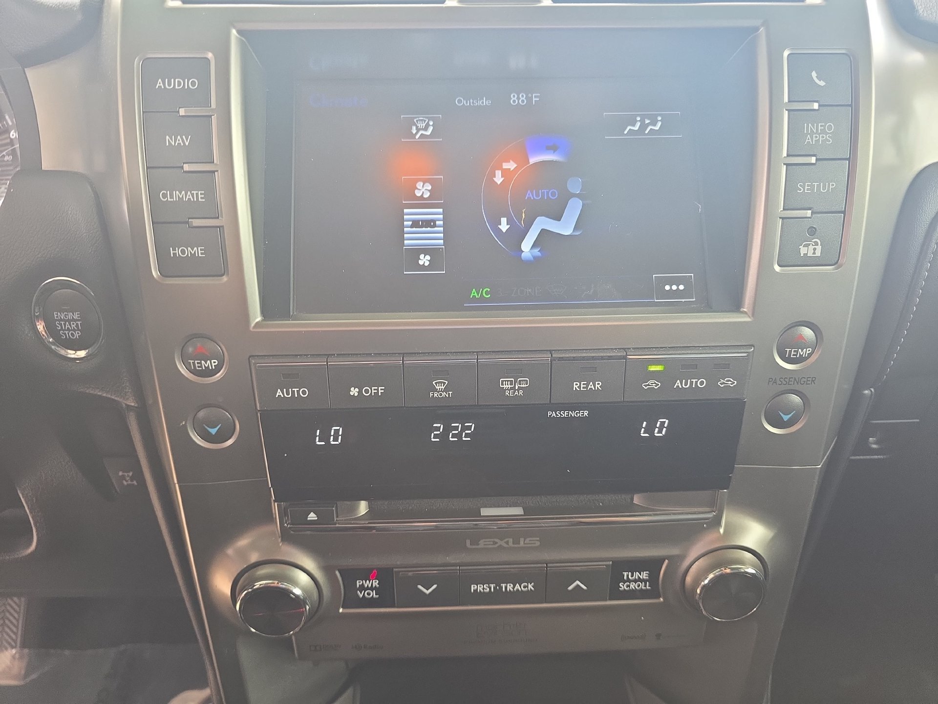 Used 2017 Lexus GX 460 Luxury w/ Preferred Accessory Package AWD/4WD image 23