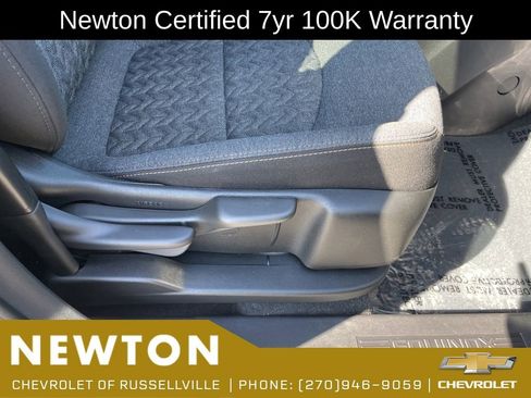Used 2024 Chevrolet Equinox LT w/ LPO, Floor Liner Package FWD image 23