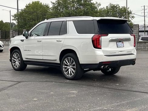 Used 2022 GMC Yukon Denali AWD/4WD image 3