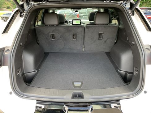 Used 2024 Chevrolet Blazer RS w/ Driver Confidence II Package FWD image 53