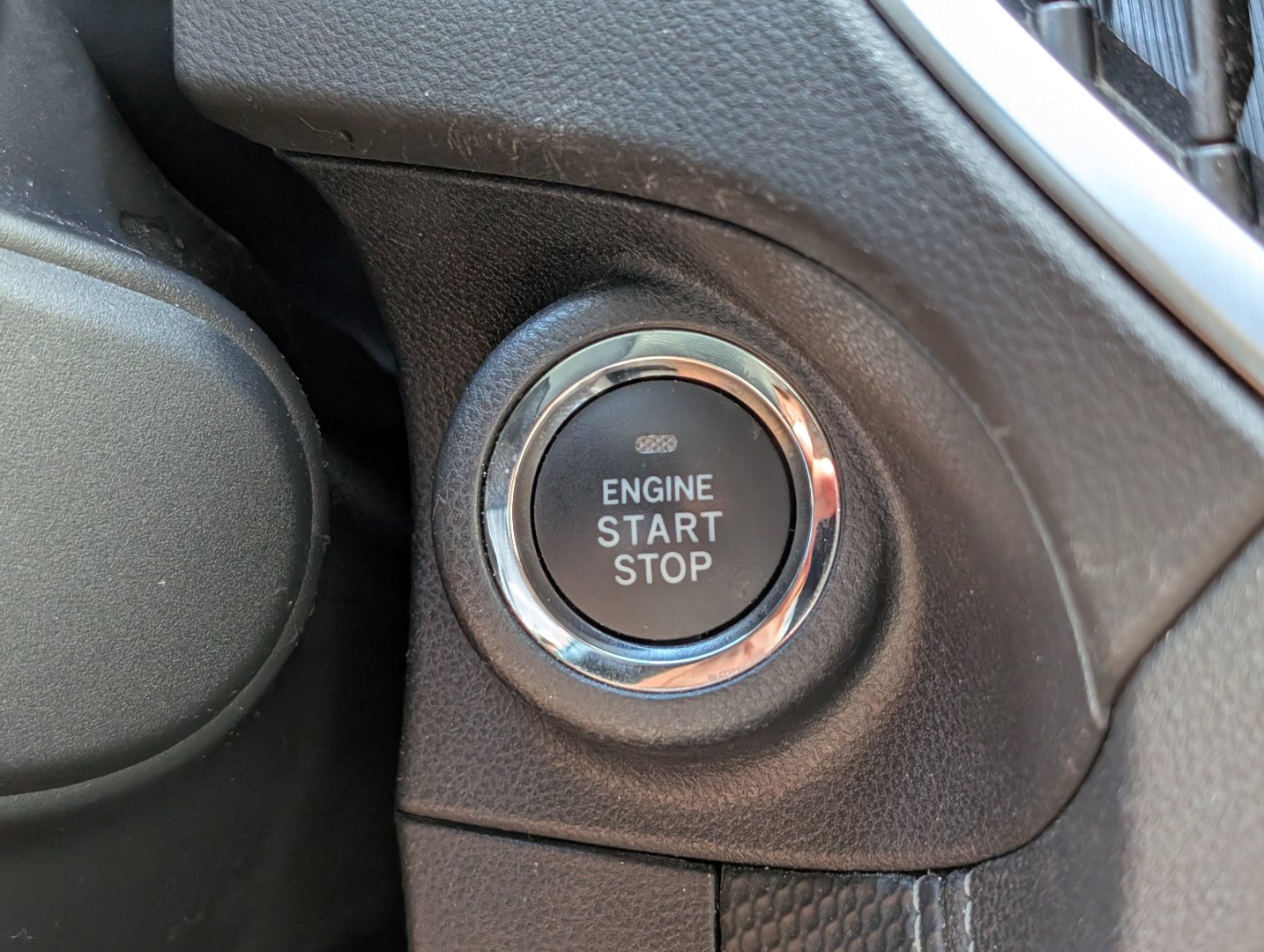 Used 2023 Subaru Forester Limited AWD/4WD image 21