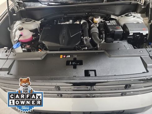 Used 2024 Hyundai Santa Fe Limited image 28