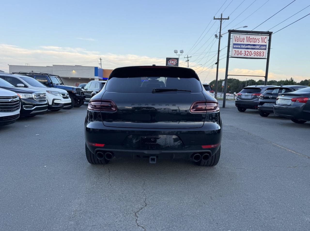 Used 2018 Porsche Macan GTS AWD/4WD image 5