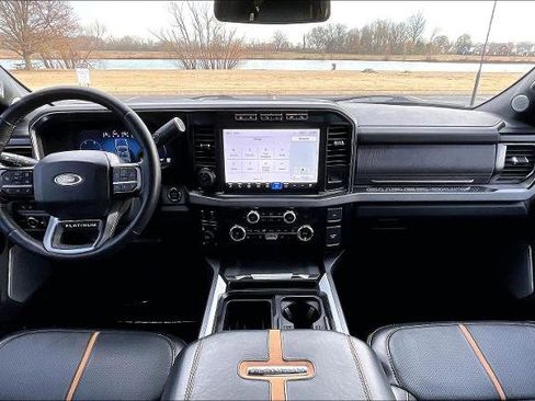 Certified 2023 Ford F250 Platinum image 13