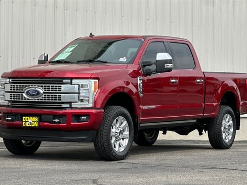 Used 2019 Ford F350 Platinum w/ Platinum Ultimate Package image 9