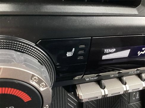 Certified 2024 Toyota Tacoma SR5 image 22