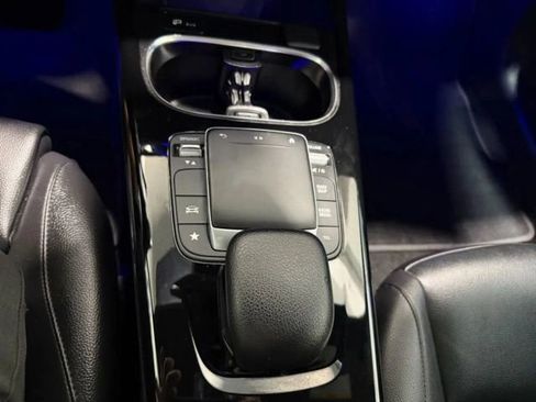 Used 2022 Mercedes-Benz A 220 image 21