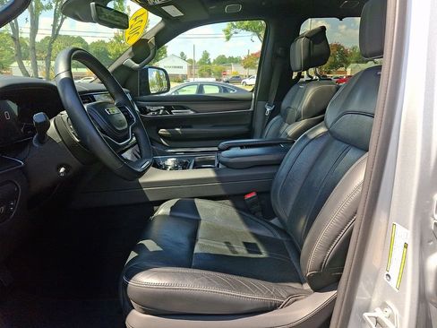 Used 2024 Jeep Grand Wagoneer L Series II w/ Quick Order Packagew 28T AWD/4WD image 13