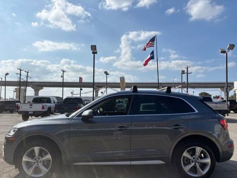 Used 2020 Audi Q5 2.0T Premium Plus w/ Premium Plus Package image 4