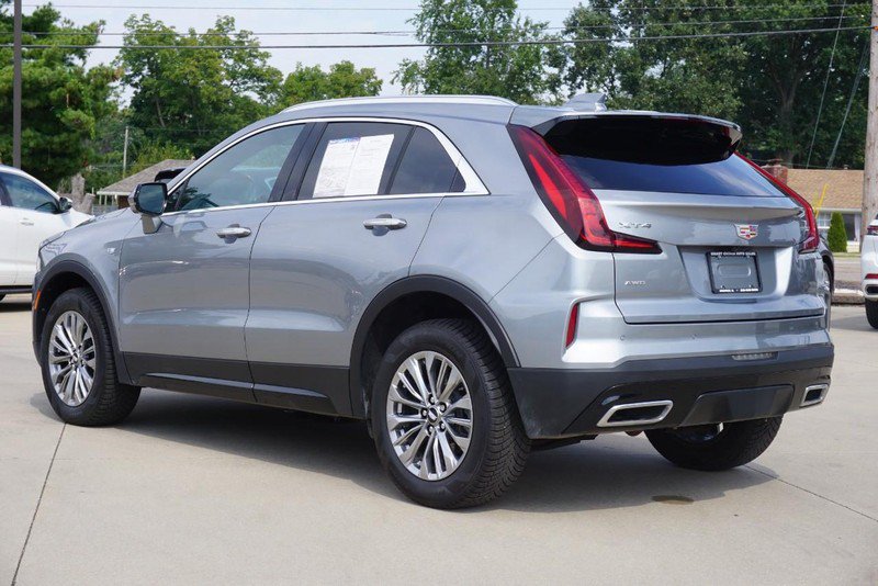 Used 2025 Cadillac XT4 Premium Luxury w/ Trailering Package AWD/4WD image 5