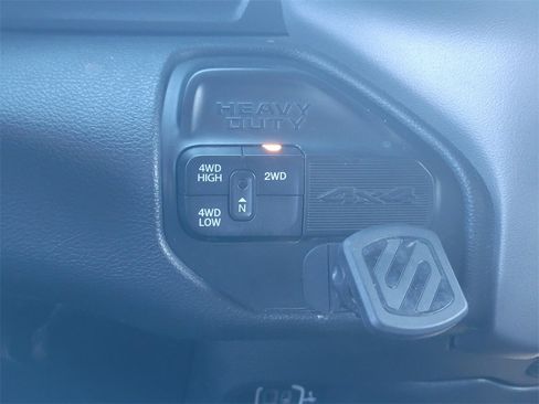 Used 2022 RAM 2500 Big Horn image 31