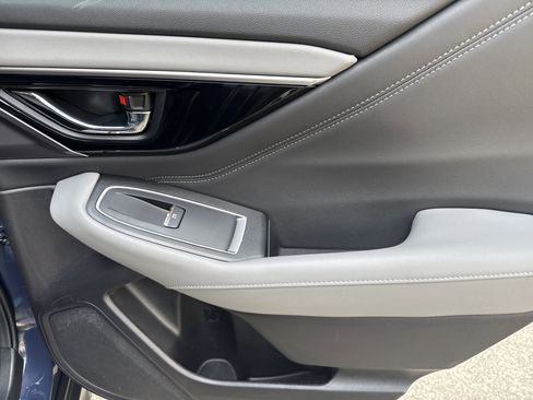 Used 2023 Subaru Outback Limited image 16