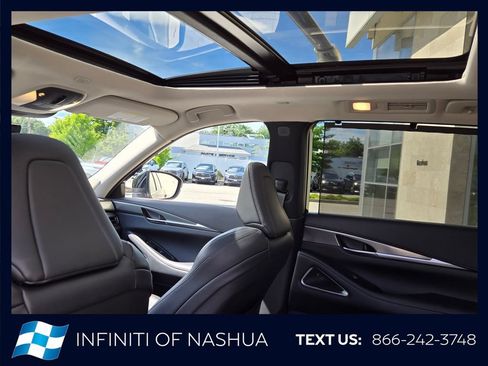 Certified 2026 INFINITI QX60 Luxe w/ Cargo Package AWD/4WD image 11