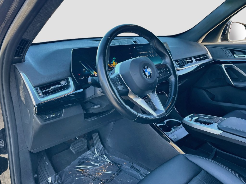 Used 2023 BMW X1 xDrive28i w/ Convenience Package AWD/4WD image 9