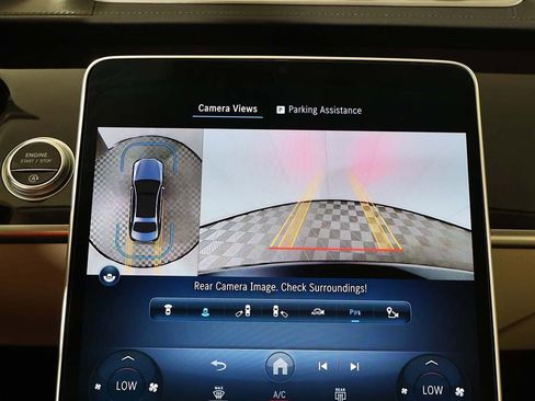 Used 2022 Mercedes-Benz S 500 4MATIC w/ 3D Technology Package image 52