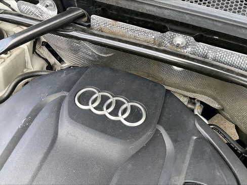 Used 2018 Audi Q5 2.0T Premium Plus w/ Premium Plus Package AWD/4WD image 31
