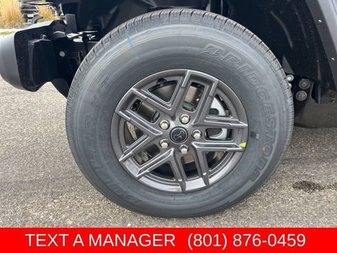 New 2026 Jeep Gladiator Sport AWD/4WD image 9