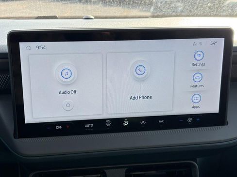 New 2026 Ford Maverick XL image 25