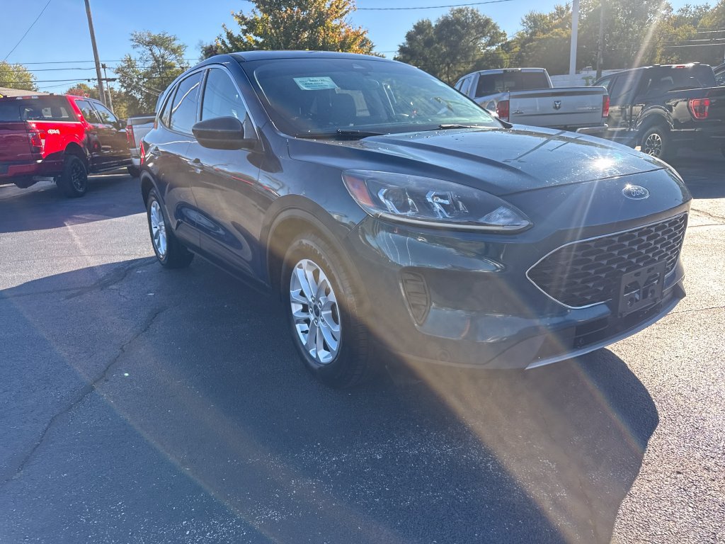 Used 2020 Ford Escape SE FWD image 4