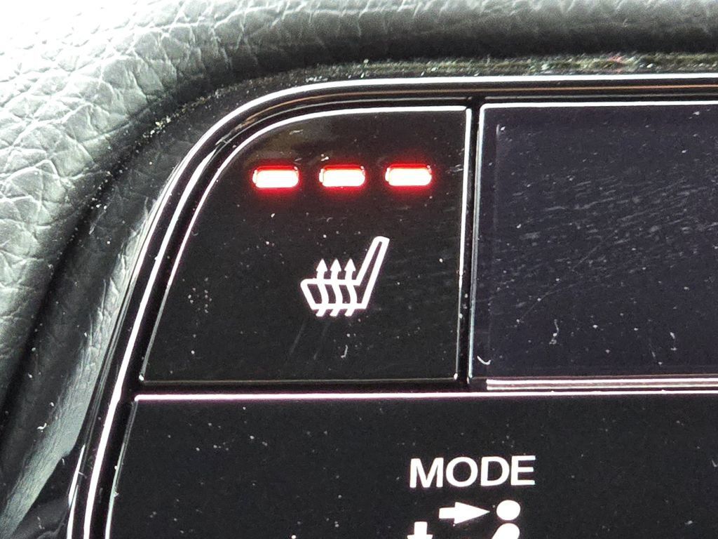 Used 2025 Honda Pilot TrailSport image 31