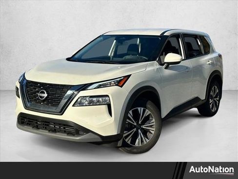 Used 2023 Nissan Rogue SV image 1