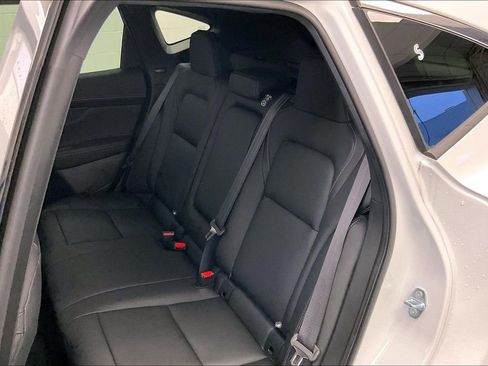 Used 2025 Nissan Murano SL image 10