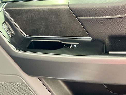 Used 2024 Ford F150 XLT w/ Equipment Group 302A MID image 32