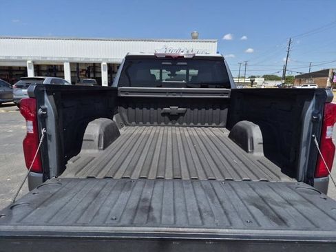 Used 2021 Chevrolet Silverado 1500 LTZ w/ LTZ Premium Package AWD/4WD image 10