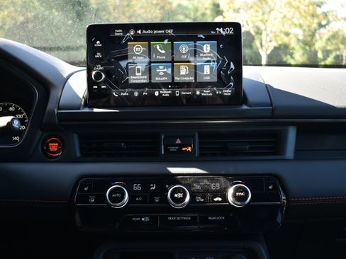 New 2025 Honda Pilot TrailSport image 19