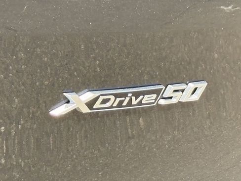 Used 2025 BMW iX xDrive50 image 14