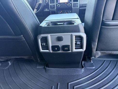 Used 2020 Ford F450 Lariat w/ Lariat Ultimate Package AWD/4WD image 17