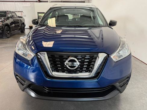 Used 2018 Nissan Kicks SV FWD image 6