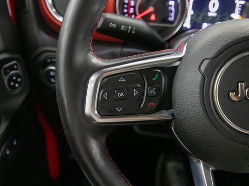 Used 2020 Jeep Gladiator Rubicon AWD/4WD image 24