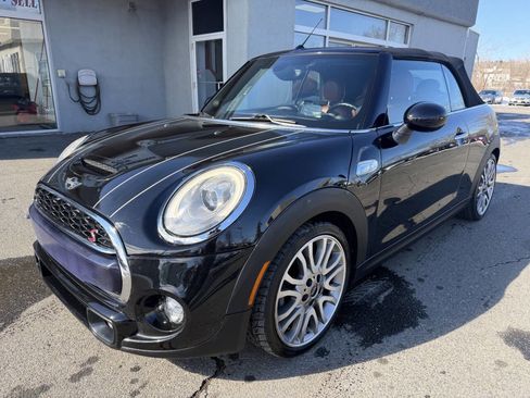 Used 2016 MINI Cooper S image 3
